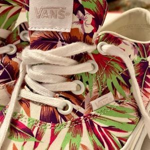 Womens Hawaiian print vans